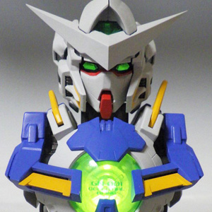 発光の再現も楽しめる「機動戦士ガンダム MSメカニカルバスト