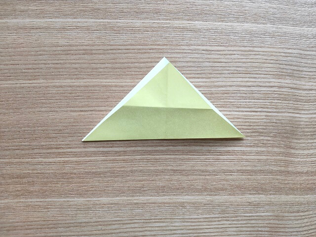 折り紙 ひまわりの作り方 5つの折り方を覚えてお家を飾り付け おりがみ トピックス一覧 バンダイによる無料で動画やコンテストが楽しめる投稿サイト