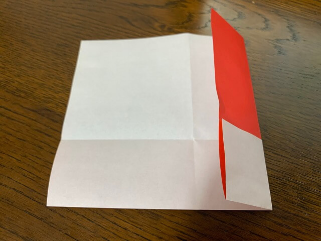 折り紙で作る鯉のぼり 簡単にできる4パターンの折り方を解説 おりがみ部の記事一覧 おりがみ部 部活トップ バンダイによる 遊びと学びのココロ育むファミリーエンタメサイト