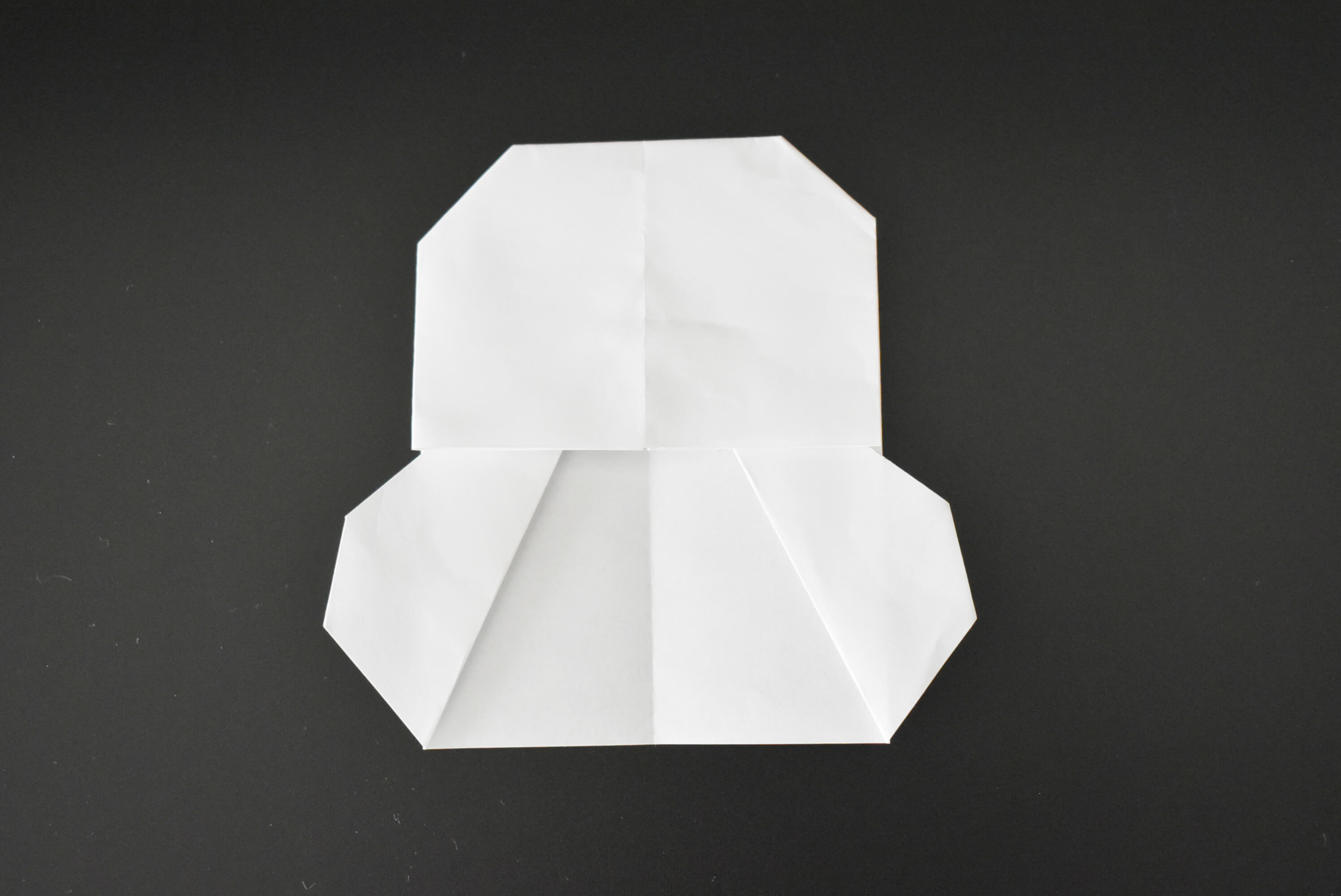 折り紙でゆきだるまを作ってみよう 4つの折り方をマスターできる おりがみ トピックス一覧 バンダイによる 遊びと学びのココロ育むファミリーエンタメサイト