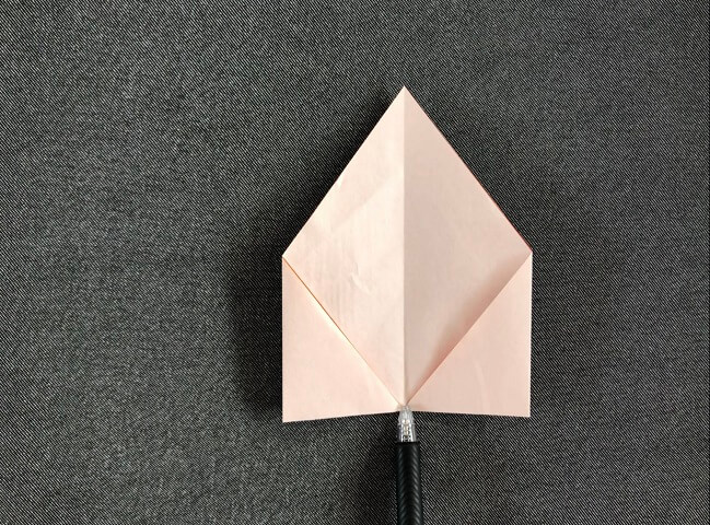 折り紙でリスを折ってみよう 5通りの簡単な折り方をご紹介 おりがみ トピックス一覧 バンダイによる 遊びと学びのココロ育むファミリーエンタメサイト