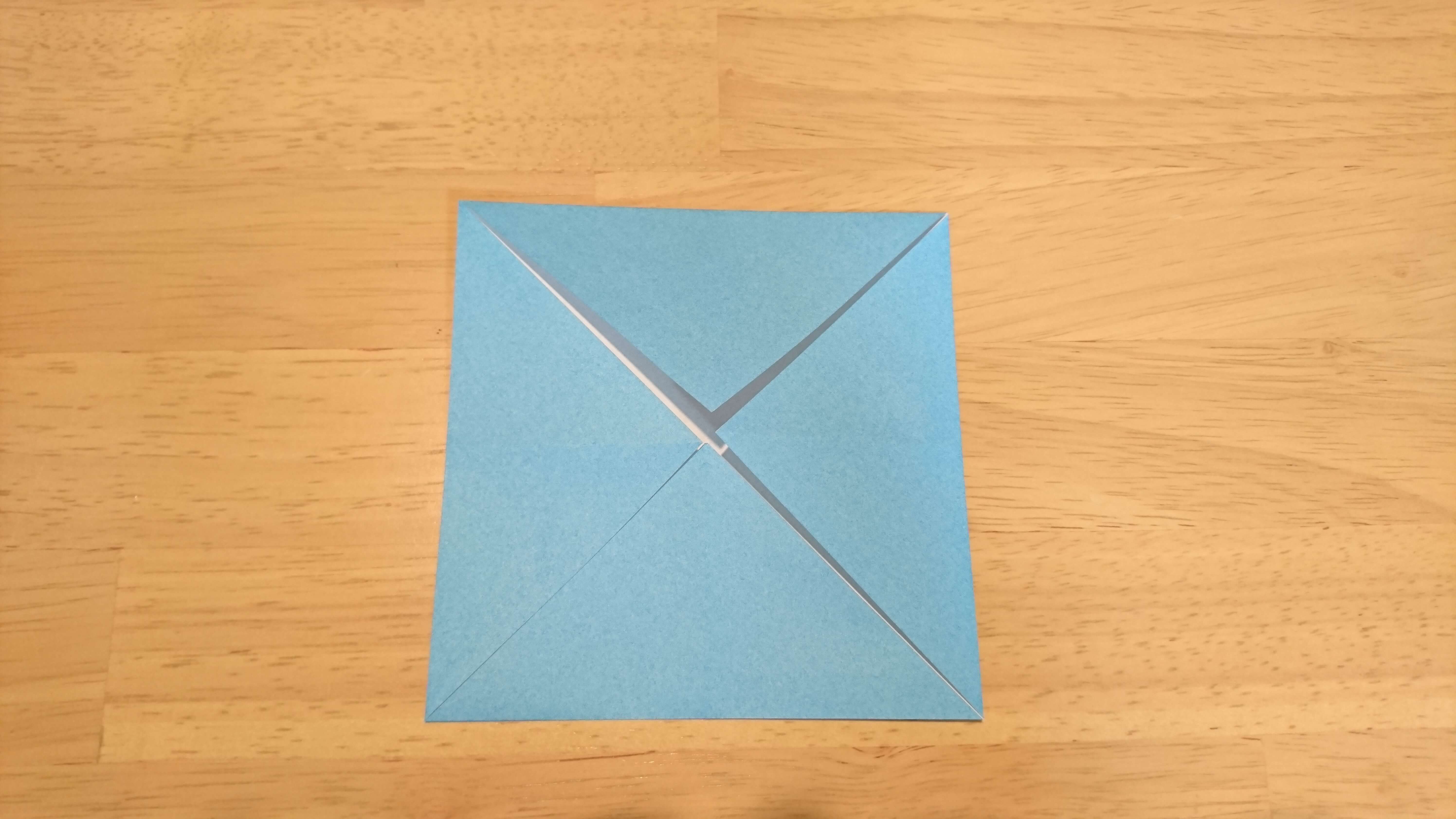 折り紙でかっこいい剣を作ろう 5種類の折り方を解説 おりがみ部の記事一覧 おりがみ部 部活トップ バンダイによる 遊びと学びのココロ育むファミリーエンタメサイト