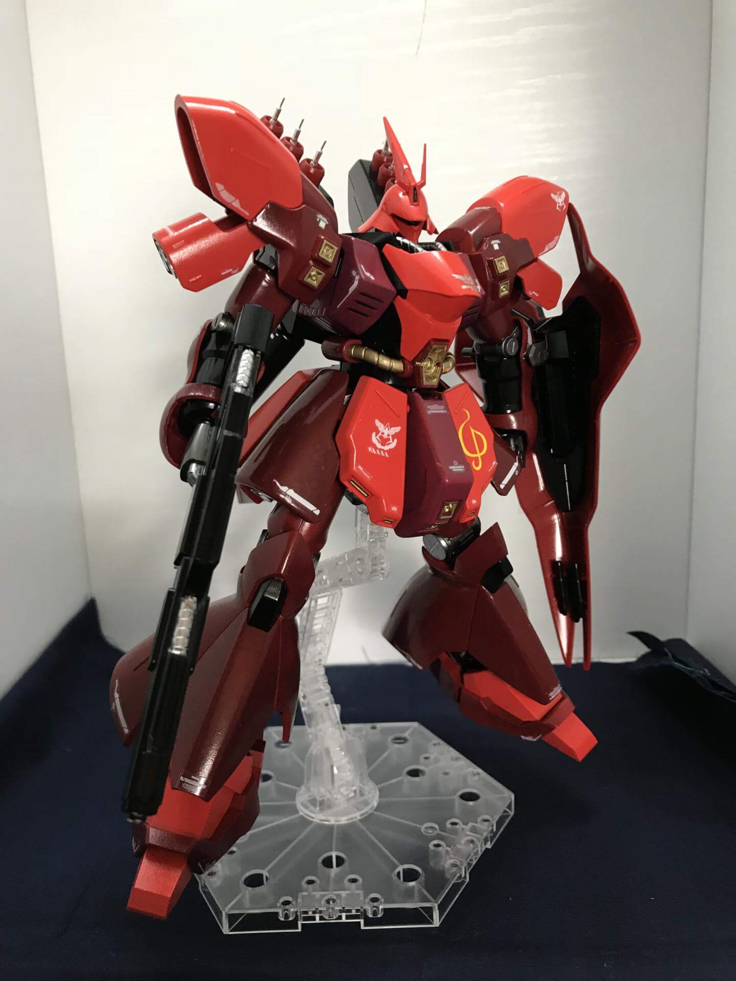 HGUC サザビー オリジナルカラーリング | バンダイによる、遊び