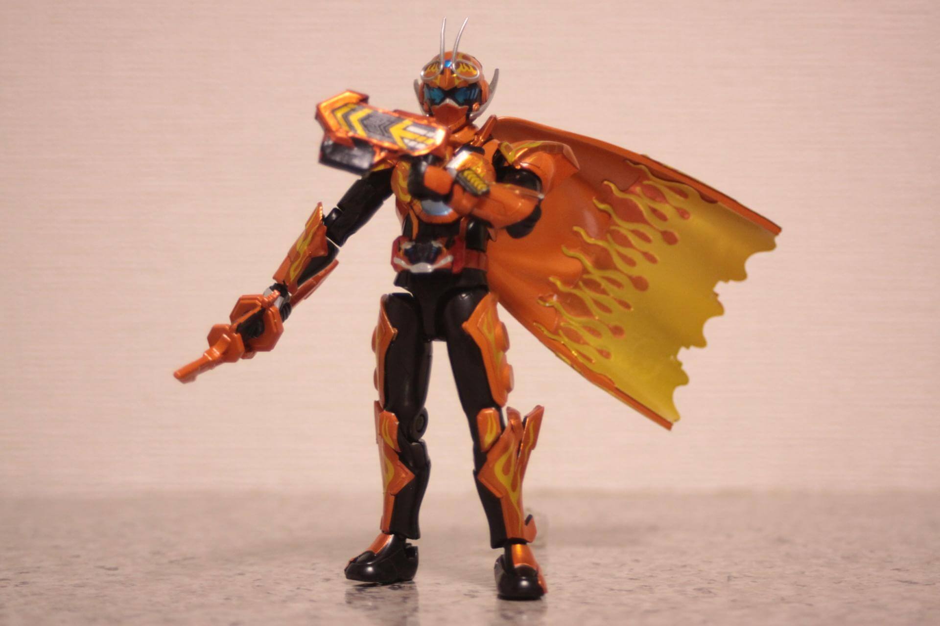 ファイヤーガッチャード スチームホッパー S.H.Figuarts 仮面ライダーファイヤーガッチャード スチーム